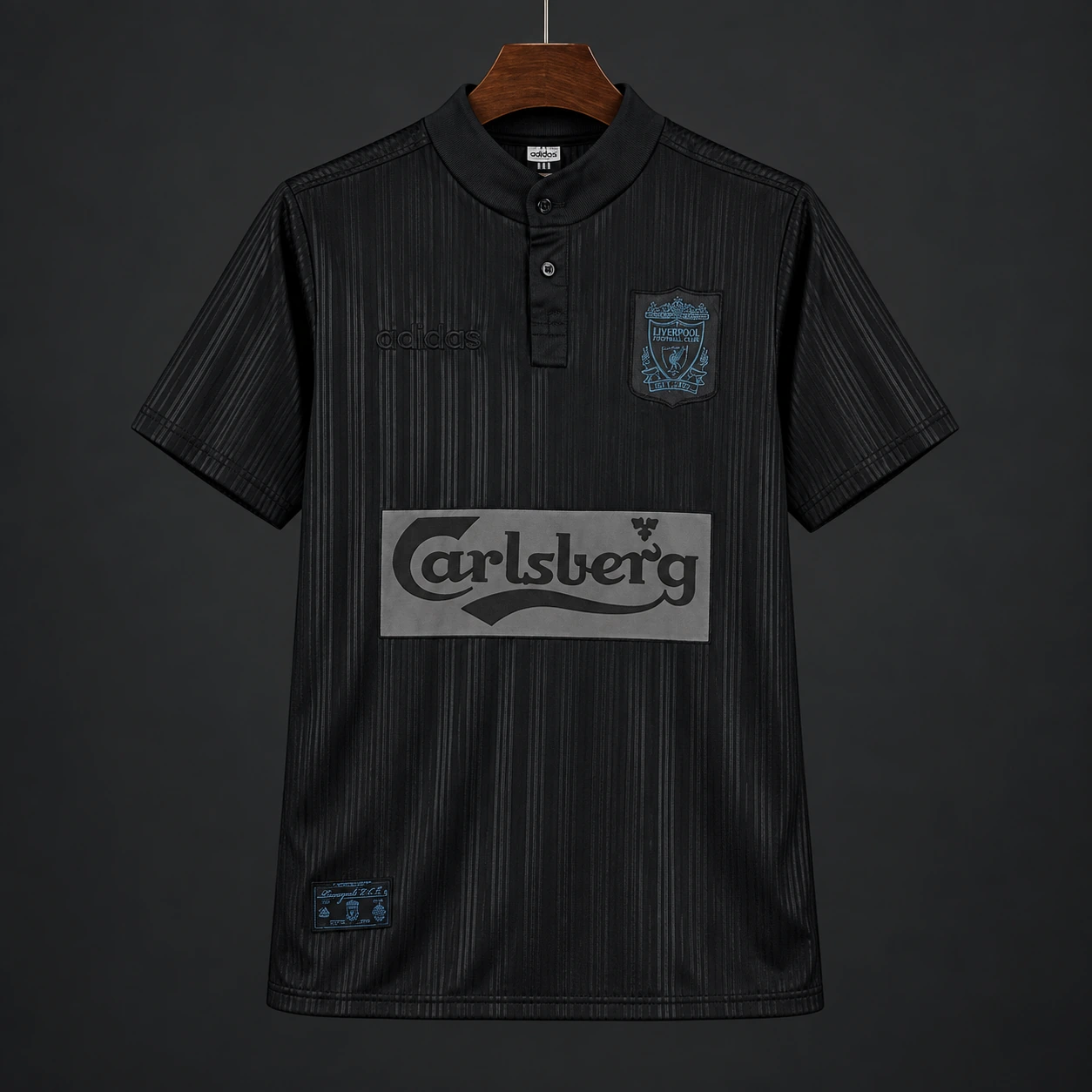 Liverpool 1995/96 Black